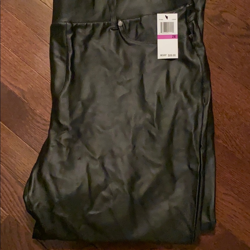 Seven7 pleather pull on leggings